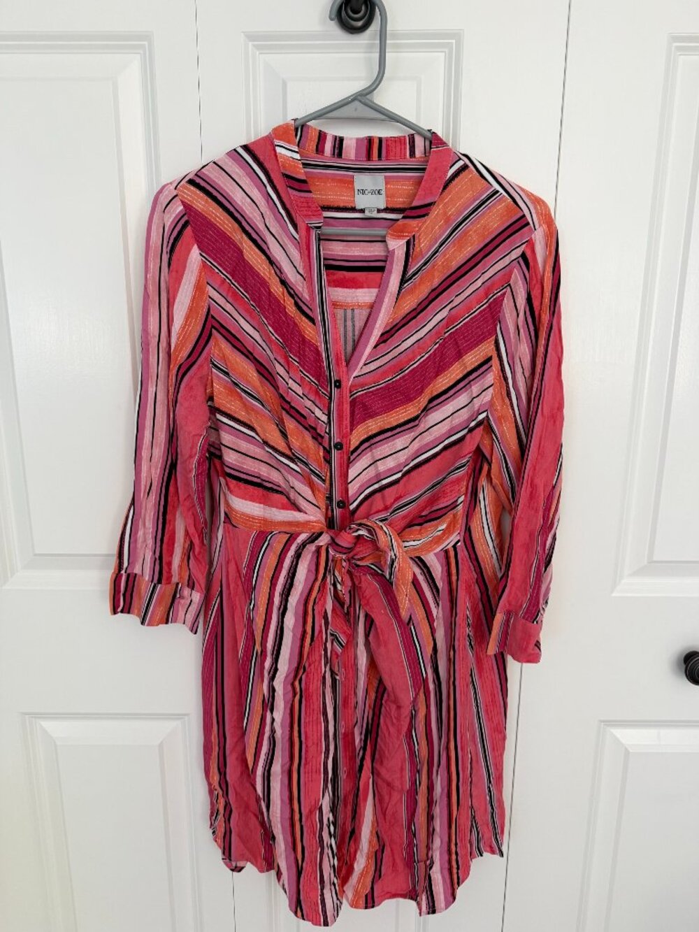 Nic+Zoe Dress Women’s Size M Pink Orange Stripe Button Down Tie Front Shirtdress